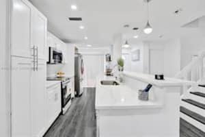 833 Nw 81st Avenue 4, Plantation, Fl 33324, Plantation