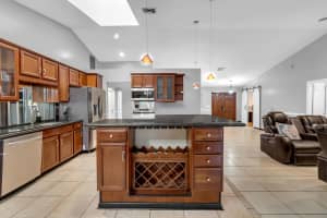 5270 73rd Way, Lauderhill, FL 33319 - MLS#B26017557