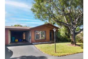 517 27th Terrace, Boynton Beach, FL 33435 - MLS#B26017588