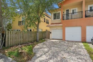 819 7th Avenue, Fort Lauderdale, FL 33315 - MLS#B26017589