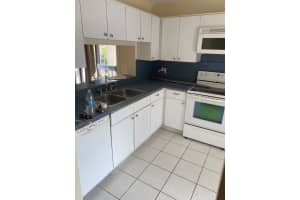 5200 Club Circle, Boca Raton, FL 33487 - MLS#B26017591