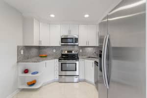 8641 Boca Glades Blvd Boulevard, Boca Raton, FL 33434 - MLS#B26017600