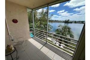 4311 Crystal Lake Drive, Deerfield Beach, FL 33064 - MLS#B26017616