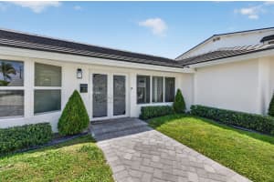 4460 26th Avenue, Lighthouse Point, FL 33064 - MLS#B26017622