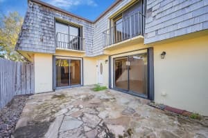 128 Lake Arbor Drive, Palm Springs, FL 33461 - MLS#B26017625