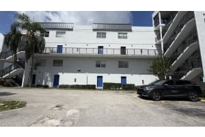 7541 Nw 16th Street Nw 1105, Plantation, Fl 33313, Plantation