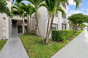 2861 N Oakland Forest Drive 202, Oakland Park, Fl 33309, Oakland Park