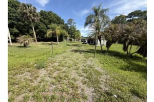 17315 Brinkerhoff Lane, Okeechobee, FL 34974 - MLS#B26017668