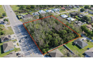 274 Saint James Drive, Port Saint Lucie, FL 34983 - MLS#B26017714