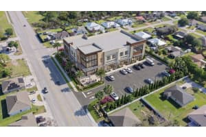 274 Saint James Drive, Port Saint Lucie, FL 34983 - MLS#B26017714