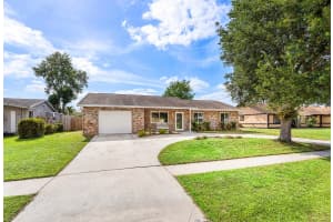 144 Cordoba Circle, Royal Palm Beach, FL 33411 - MLS#B26017747