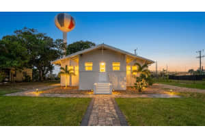517 Sunrise Court, Lake Worth Beach, Fl 33460, Lake Worth Beach