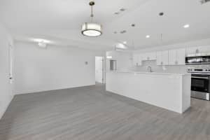 124 Eyerly Avenue, Port Saint Lucie, FL 34983 - MLS#B26017757