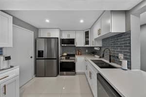 1160 Federal Highway, Fort Lauderdale, FL 33304 - MLS#B26017783