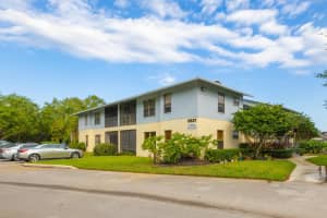 6547 Federal Highway, Stuart, FL 34997 - MLS#B26017814