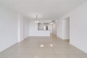 9001 77th Avenue, Miami, FL 33156 - MLS#B26017820