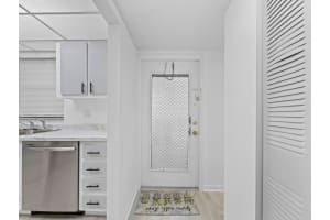 6800 Royal Palm Boulevard, Margate, FL 33063 - MLS#B26017838