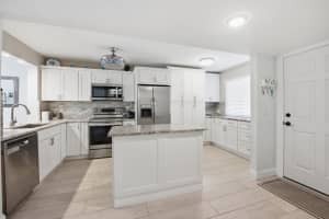 3138 Via Poinciana 306, Lake Worth, FL 33467, Lake Worth, FL 33467 - MLS#B26017850