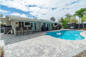 421 4th Terrace, Pompano Beach, FL 33060 - MLS#B26017875