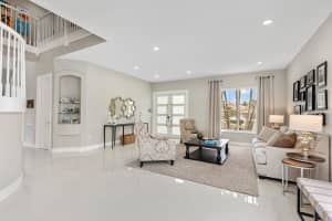 19132 Streamside Court, Boca Raton, FL 33498 - MLS#B26017880