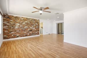 637 Troy Boulevard, West Palm Beach, FL 33409 - MLS#B26017906