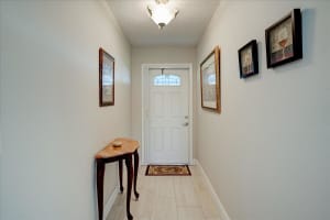 100 Leisure Lake Circle, Boynton Beach, FL 33426 - MLS#B26017915