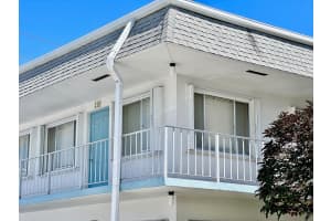 2880 Lake Osborne Drive, Lake Worth Beach, FL 33461 - MLS#B26017932