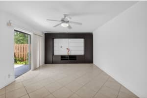 7582 Courtyard Run E 7582, Boca Raton, FL 33433, Boca Raton, FL 33433 - MLS#B26017935