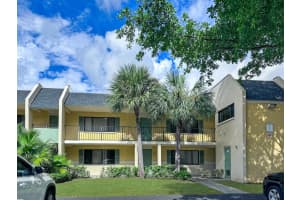 604 Meadows Circle, Boynton Beach, FL 33436 - MLS#B26017942