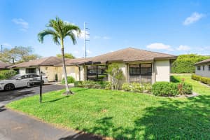 4922 Dovewood Road, Boynton Beach, FL 33436 - MLS#B26017977