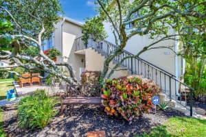 621 Waterside Drive, Hypoluxo, FL 33462 - MLS#B26017990