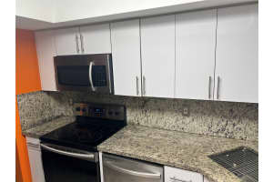 5020 16th Court, Lauderhill, FL 33313 - MLS#B26018039