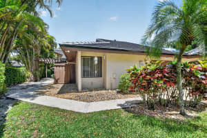 5155 Pine Drive, Boynton Beach, FL 33437 - MLS#B26018043