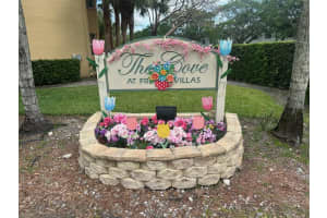 7830 6th Street, Pembroke Pines, FL 33024 - MLS#B26018050