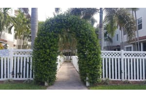 118 Ocean Cay Way, Hypoluxo, FL 33462 - MLS#B26018066