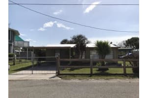 1038 8th Street, Okeechobee, Fl 34974, Okeechobee