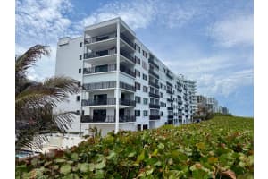 10102 Ocean Drive, Jensen Beach, FL 34957 - MLS#B26018091