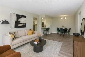 1531 Royal Green Circle, Port Saint Lucie, FL 34952 - MLS#B26018093