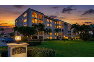 250 20th Street, Boca Raton, FL 33431 - MLS#B26018134