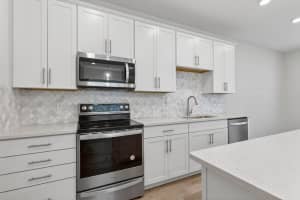 1887 Ocean Cove Way, Stuart, FL 34996 - MLS#B26018142