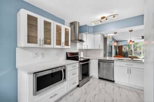 18 Willowbrook Lane, Delray Beach, FL 33446 - MLS#B26018214