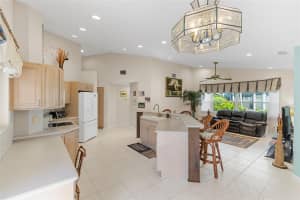 560 110th Avenue, Plantation, FL 33324 - MLS#B26018222