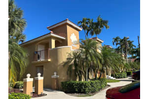 621 78th Terrace, Pembroke Pines, FL 33024 - MLS#B26018240