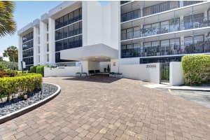 20080 Boca West Drive, Boca Raton, FL 33434 - MLS#B26018250