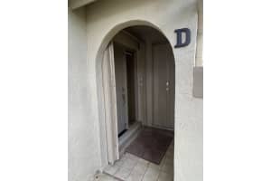 5621 Coach House Circle, Boca Raton, FL 33486 - MLS#B26018251