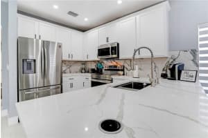 3400 Willow Street, Lauderdale Lakes, FL 33311 - MLS#B26018270