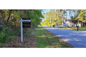 16 Lake Placid Lane, Palm Coast, FL 32137 - MLS#B26018325