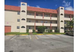 8060 Sunrise Lakes Drive, Sunrise, FL 33322 - MLS#B26018332