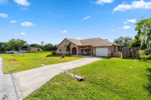 950 Taft Ave Avenue, Palm Bay, FL 32909 - MLS#B26018441