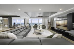 1200 Holiday Drive, Fort Lauderdale, FL 33316 - MLS#B26018484